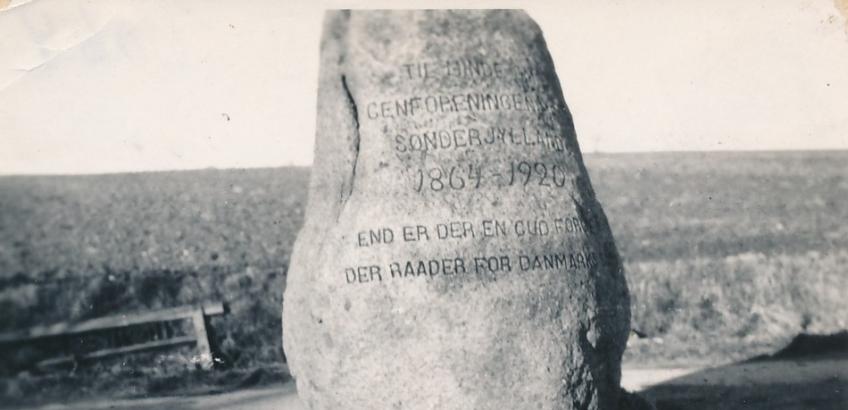 Faxe-stenen. Fra Faxe Kommunes Arkivers samling.