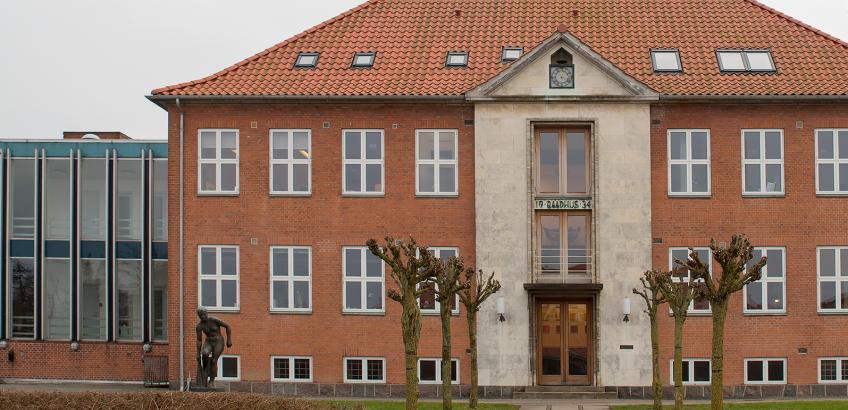 Faxe Kommunes rådhus i Haslev Faxe Kommunes rådhus i Haslev